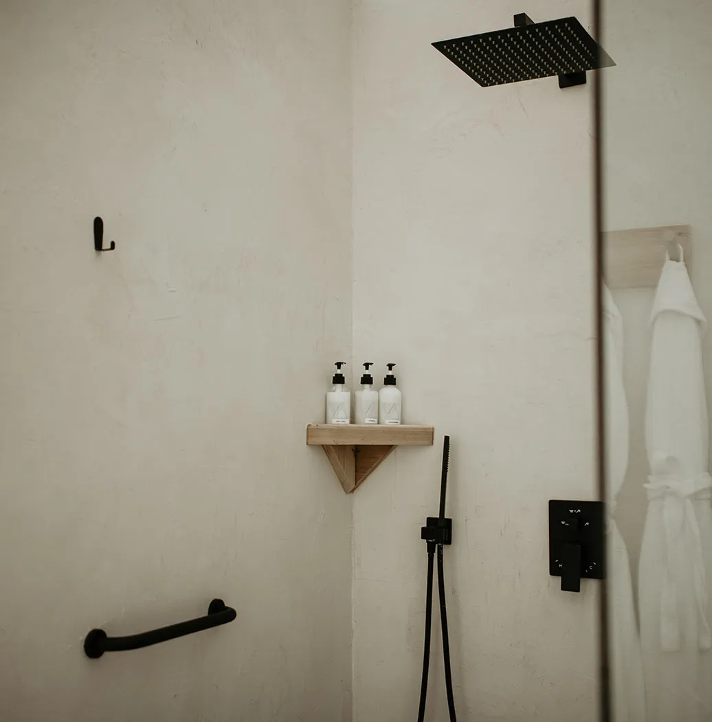 Meadow Dome Bathroom Shower