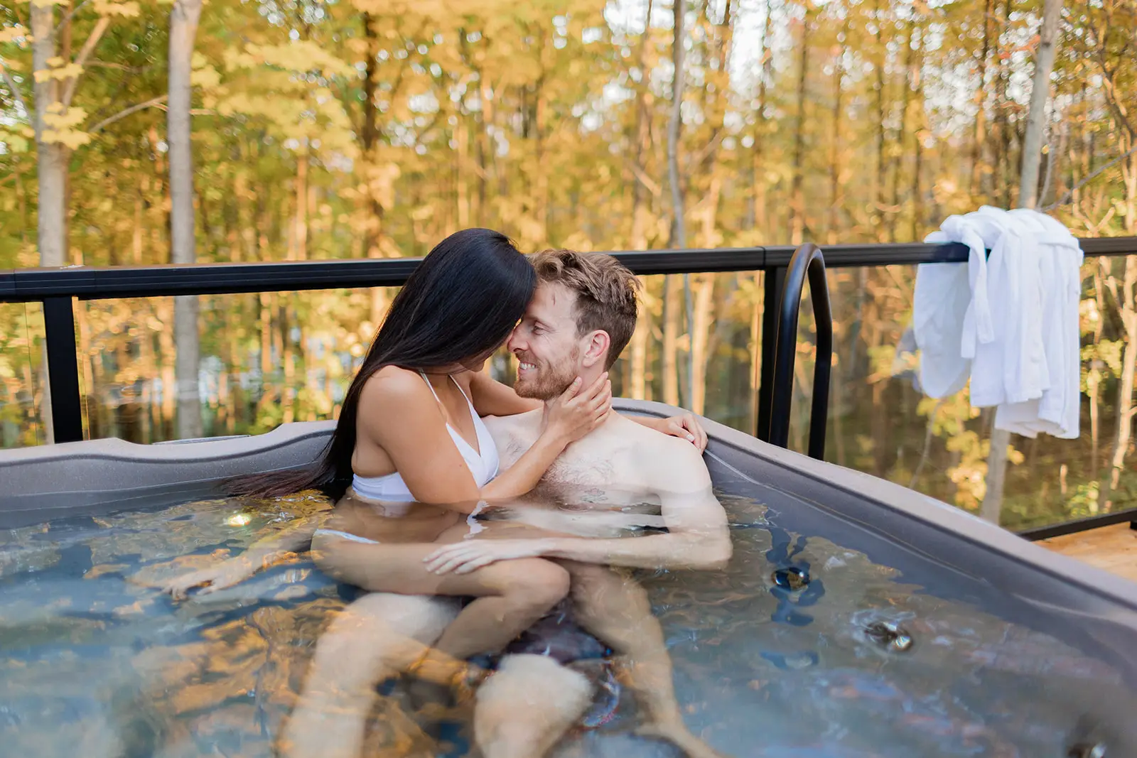 Romantic Hot Tub Escape In Fall