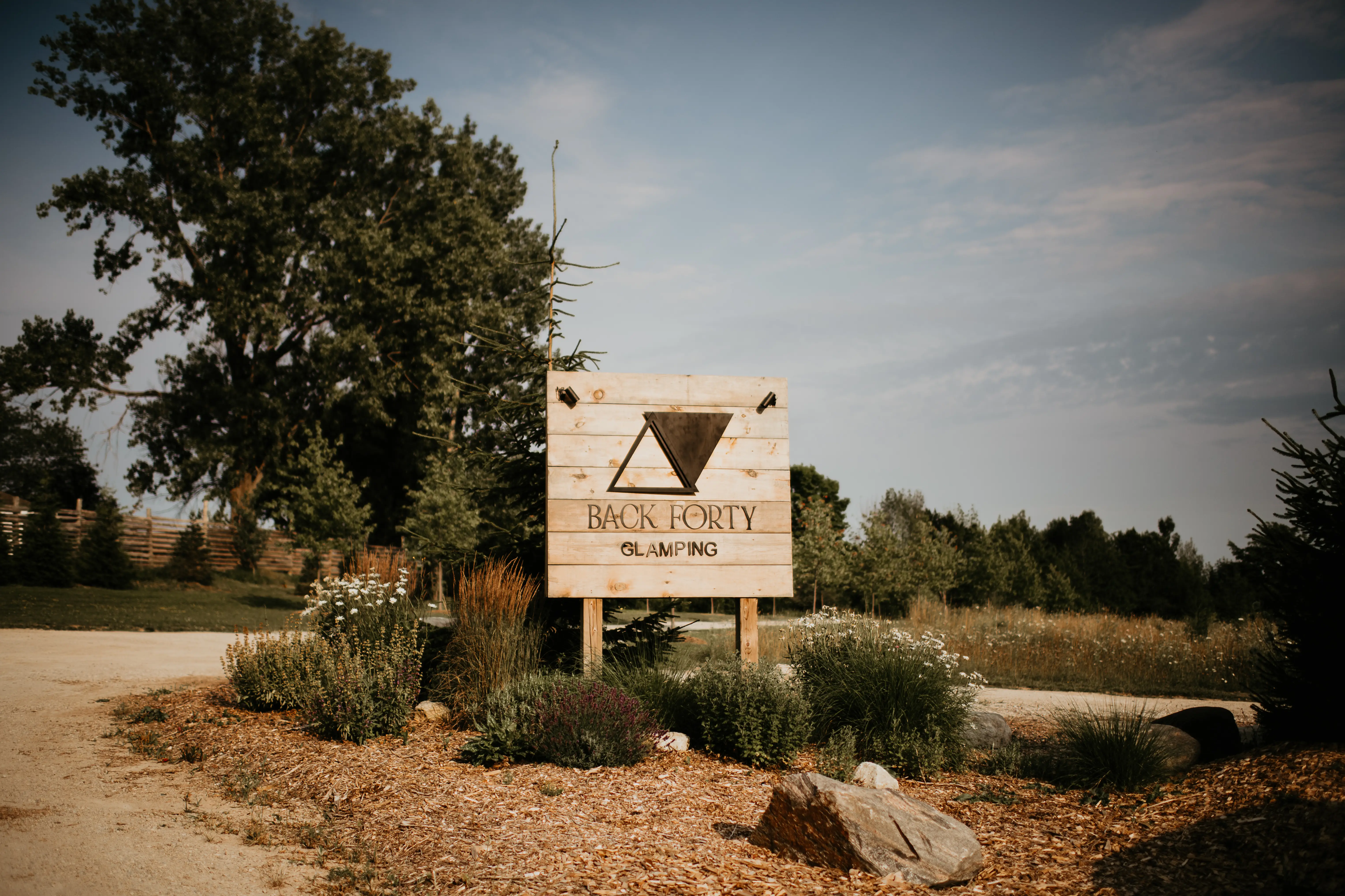 Back Forty Glamping Entrance Sign